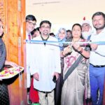 Students should-విద్యార్థులు చదువుపై దృష్టి సారించాలి