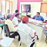 RTC bus-అదుపు తప్పి కింద పడిన ఆర్టీసీ బస్సు