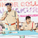 Protect trees – మట్టి మేలు తలపెట్టవోయ్‌!