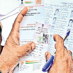 Uttar Pradesh  –  ఇంధనం లేక వెనక్కి వచ్చిన రైలింజిన్‌…..