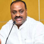 AP BJP: దిల్లీకి బయల్దేరిన దగ్గుబాటి పురందేశ్వరి
