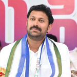 Parineeti Chopra: అంత మాత్రాన ప్రెగ్నెన్సీతో ఉన్నట్టా?.. పరిణీతి పోస్ట్ వైరల్!