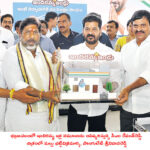 The state government should convince the Cannes company : కేన్స్‌ కంపెనీని రాష్ట్ర ప్రభుత్వం ఒప్పించాలి  KTR